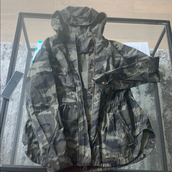 Camo cinched waist anorak - Picture 3 of 3